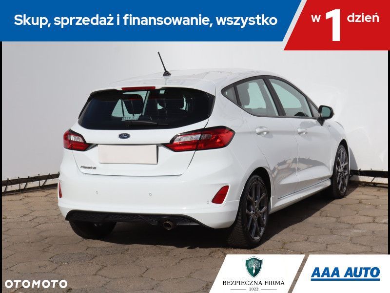 Ford Fiesta - 6