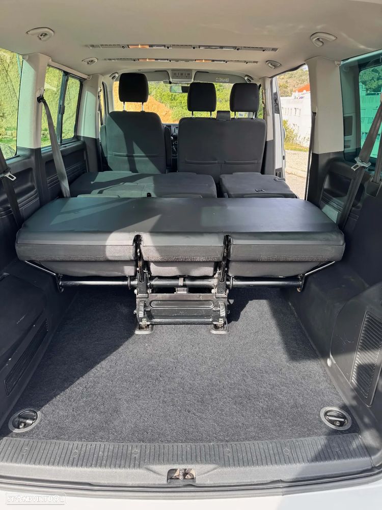VW Caravelle 2.0 TDi BM Comfortline - 22