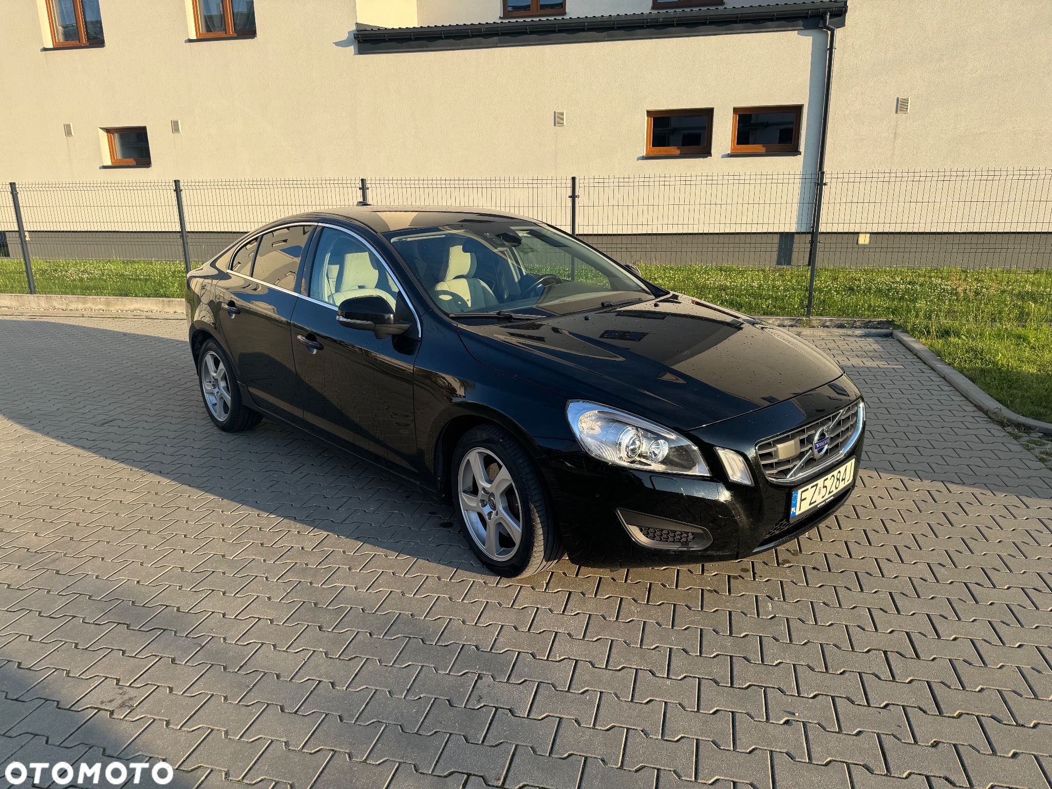 Volvo S60 D5 AWD - 19