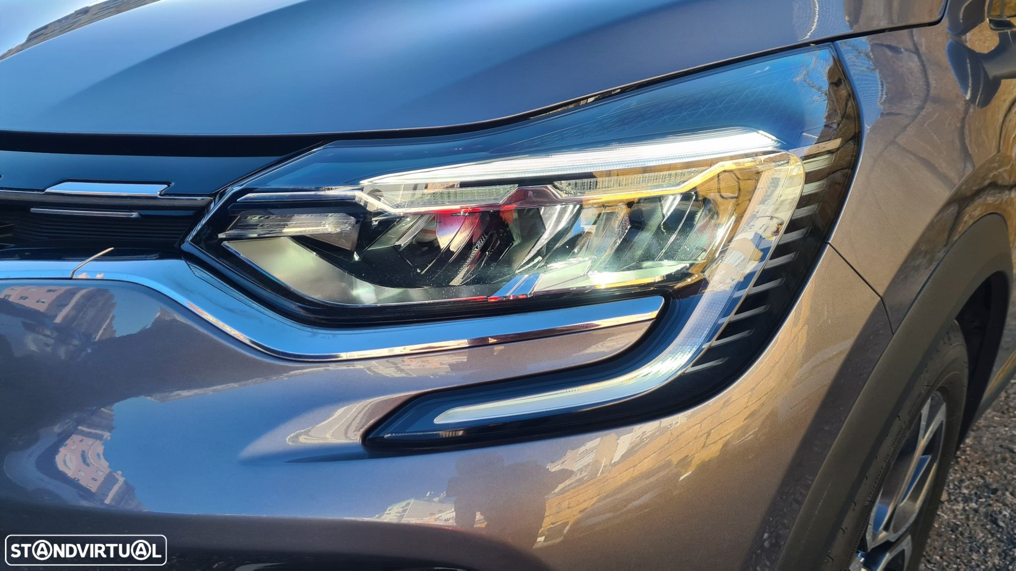 Renault Captur 1.6 E-Tech Plug-In Intens - 57