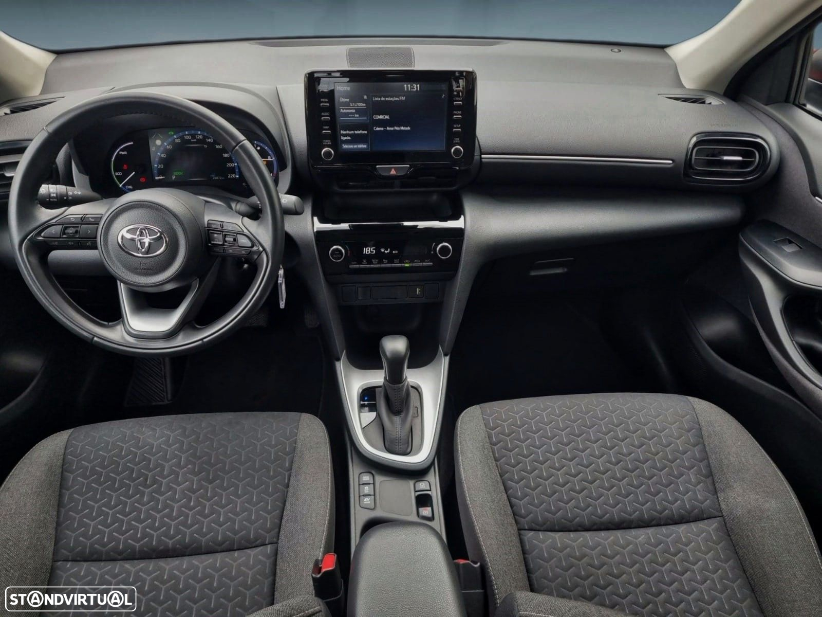 Toyota Yaris Cross - 19