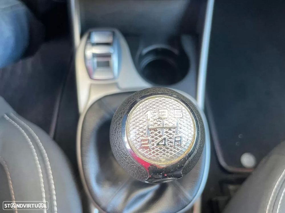 Alfa Romeo MiTo 1.3 JTDM Distinctive - 26