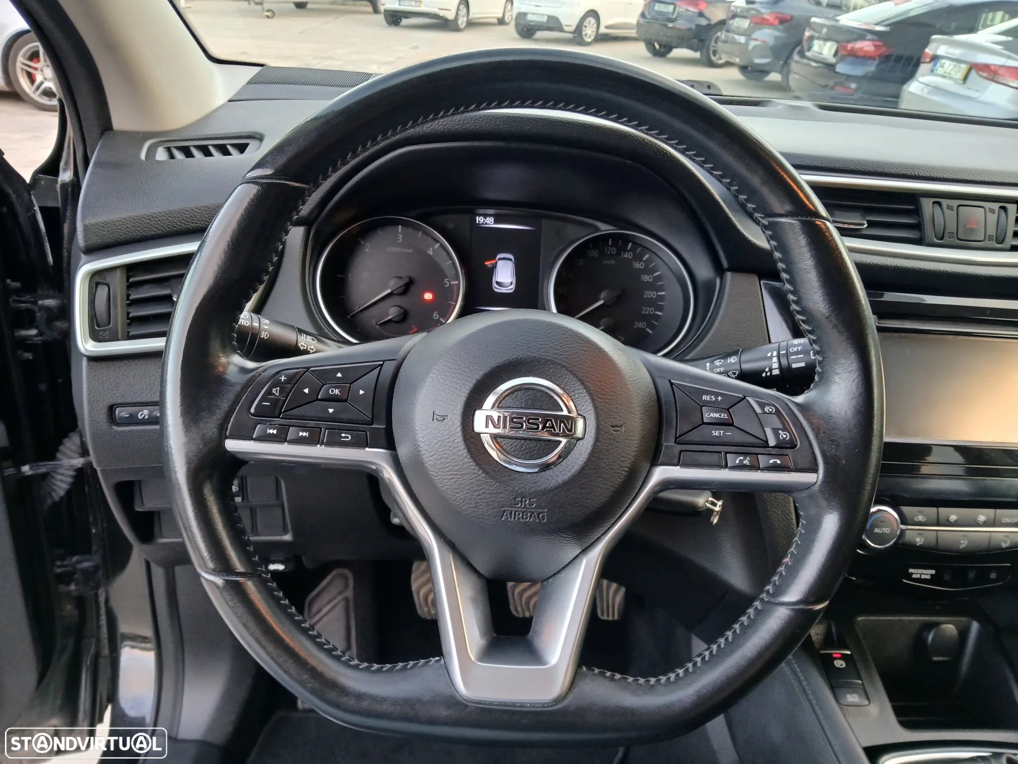 Nissan Qashqai 1.5 dCi Business Edition - 19