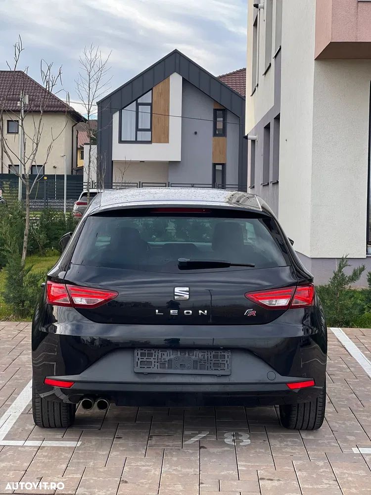 SEAT Leon 2015 — imagine 2