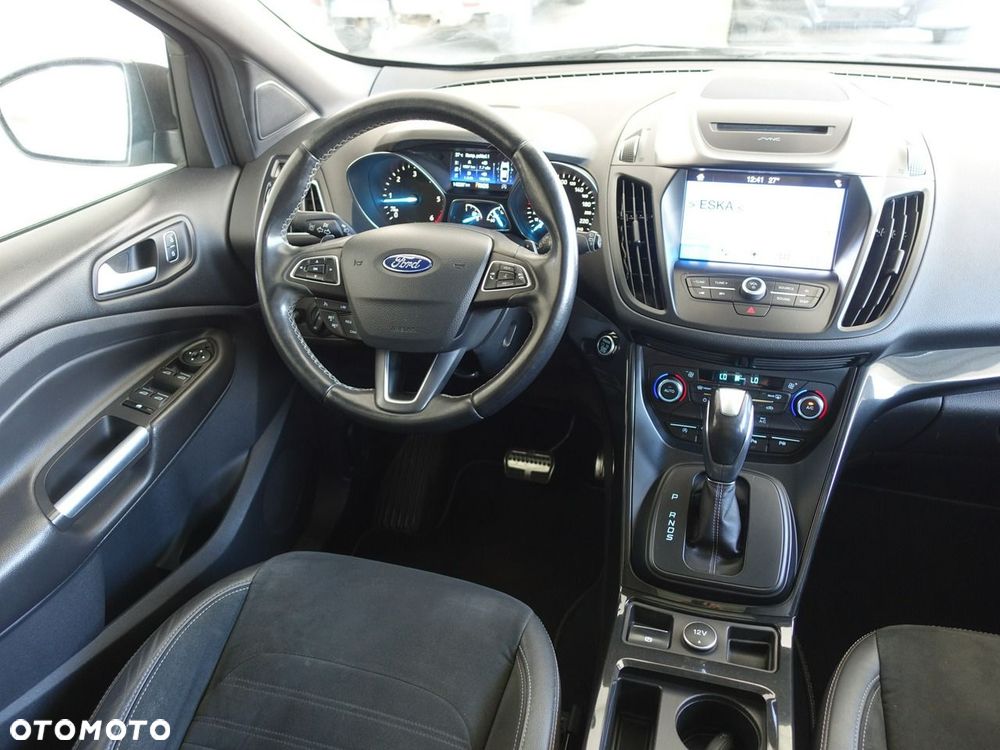 Ford Kuga 2.0 TDCi AWD ST-Line - 19