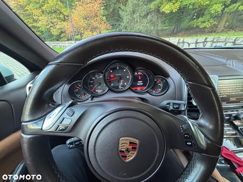 Porsche Cayenne Diesel - 15