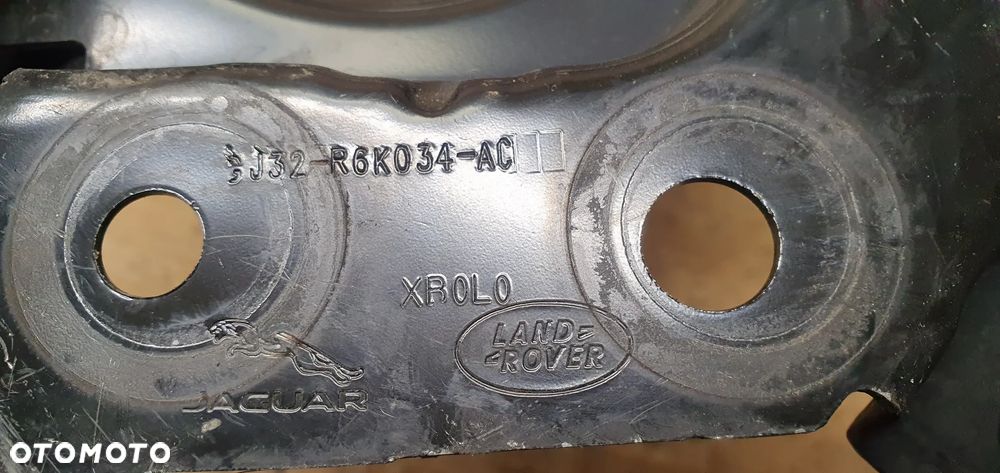 Łapa poduszka skrzyni biegów Land Rover Discovery Sport L550 2.0 D GJ32-7M121-AD - 6