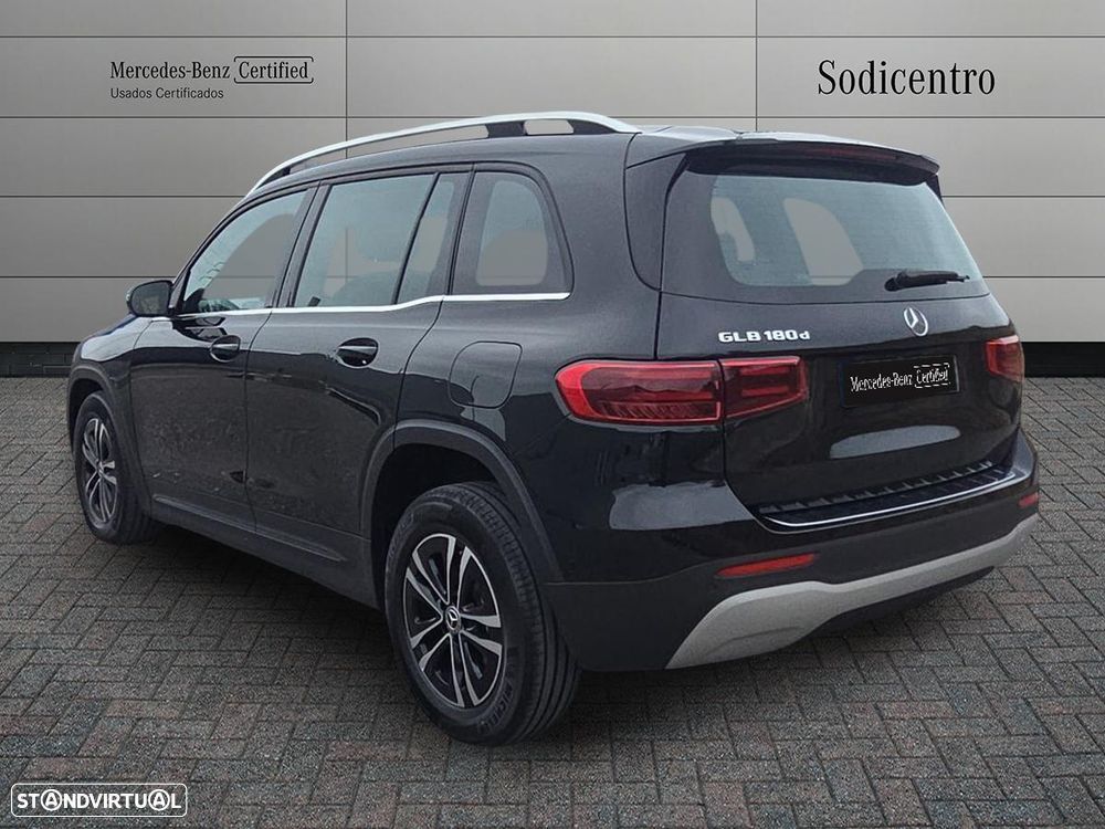 Mercedes-Benz GLB 180 d Style - 4