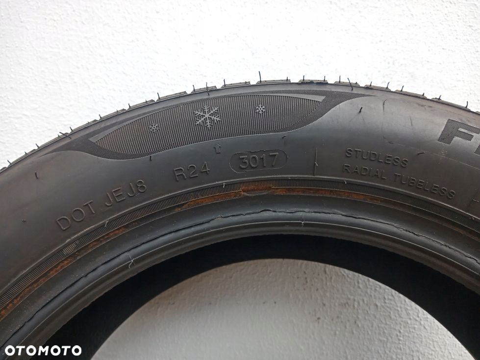 OPONY 165/60/14 79T MINERVA FROSTRACK HP - 7