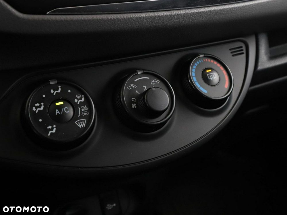 Toyota Yaris 1.5 Active - 27