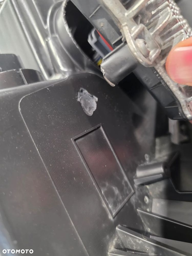 DODGE RAM V 1500 19- BLACK EDITION DYNAMIC IV PRAWA LAMPA PRZEDNIA PRZÓD , NR LE17F6410 / F00HTC705406 / P68477264AA , NR AUKCJI LPP155 - 33