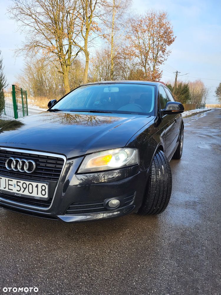 Audi A3 Sportback 1.8 TFSI Ambiente - 3
