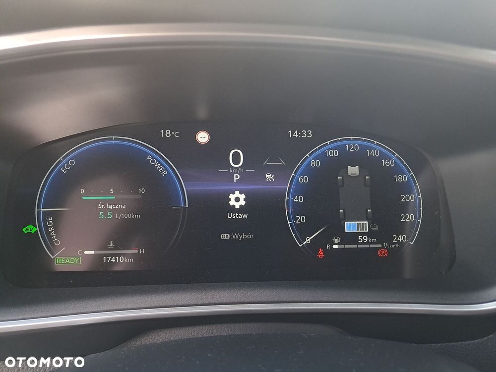 Toyota Corolla 1.8 Hybrid Style - 24