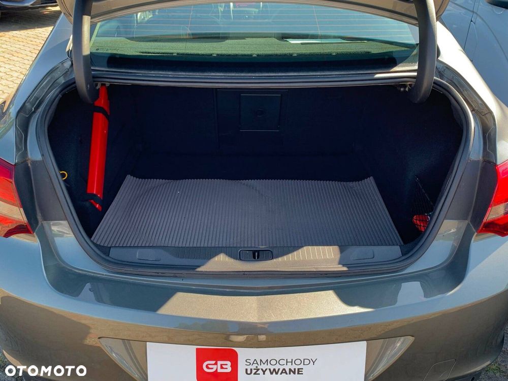 Opel Astra - 16
