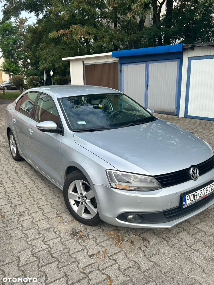 Volkswagen Jetta 1.6 TDI BMT Comfortline - 3