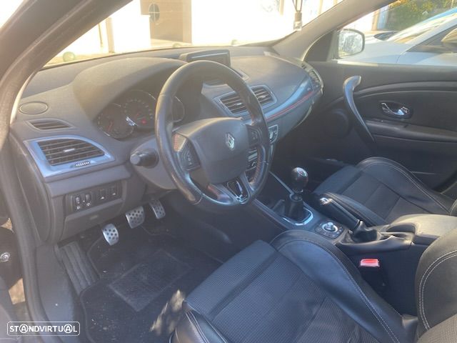 Renault Mégane Sport Tourer 1.5 dCi GT Line - 8