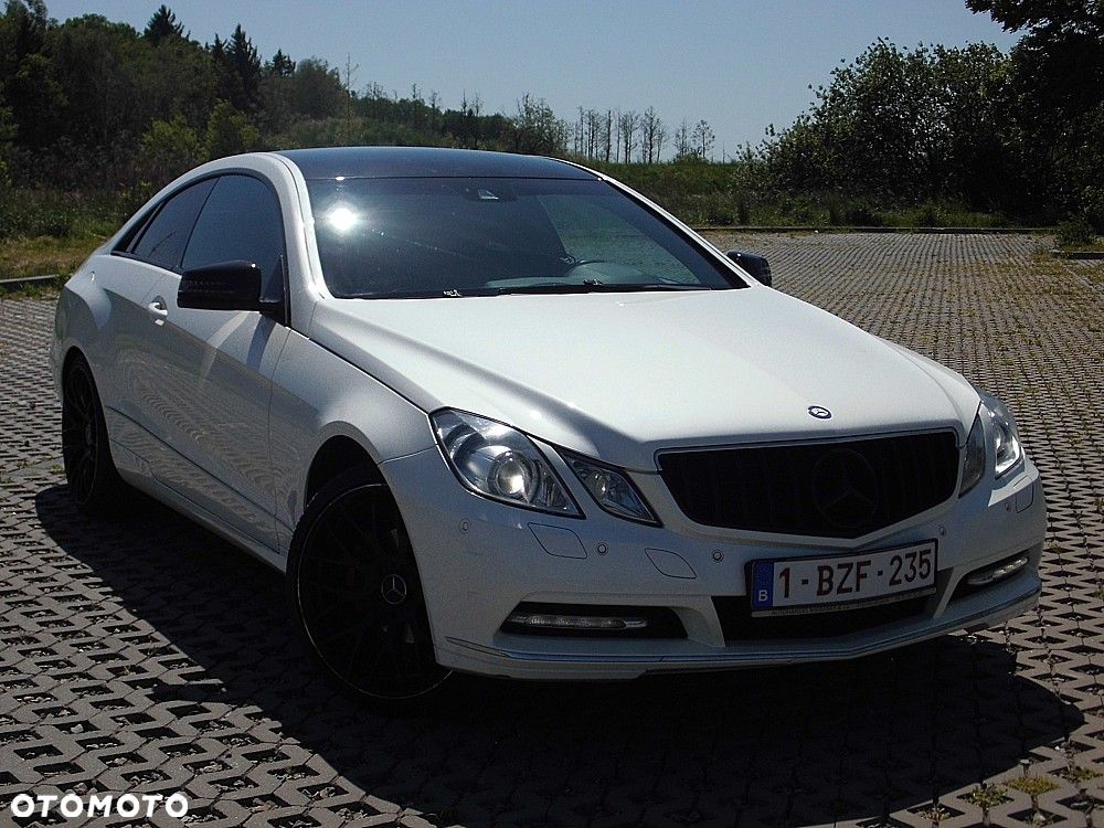 Mercedes-Benz Klasa E 200 CGI BlueEFFICIENCY Automatik Avantgarde - 15