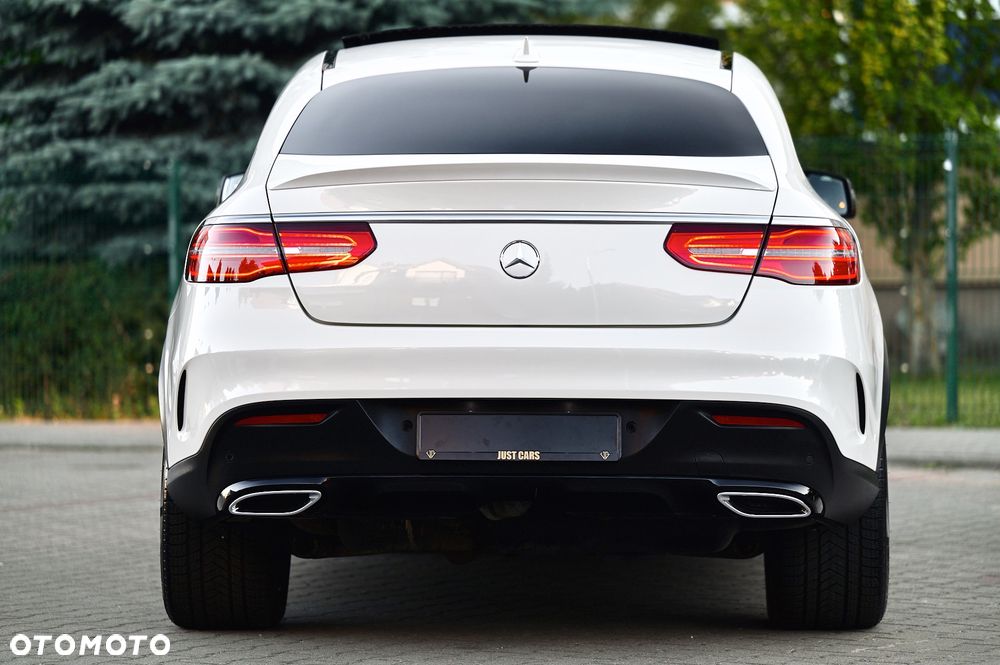 Mercedes-Benz GLE - 11