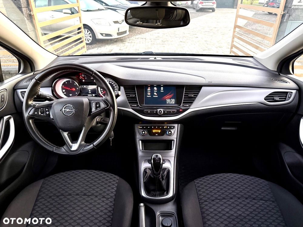 Opel Astra 1.6 D Start/Stop Dynamic - 17