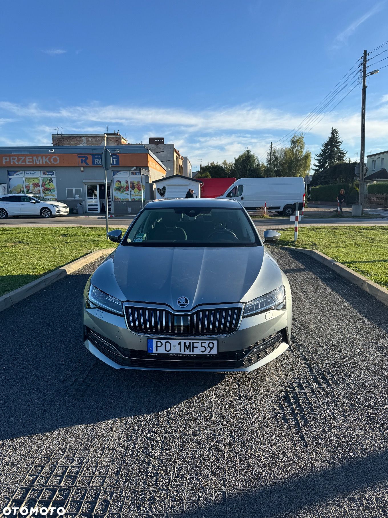 Skoda Superb 2.0 TDI SCR 4x4 L&K DSG - 1