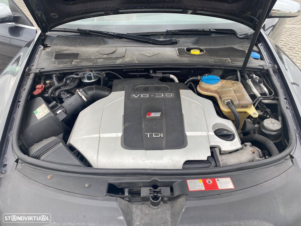 Audi A6 - 12