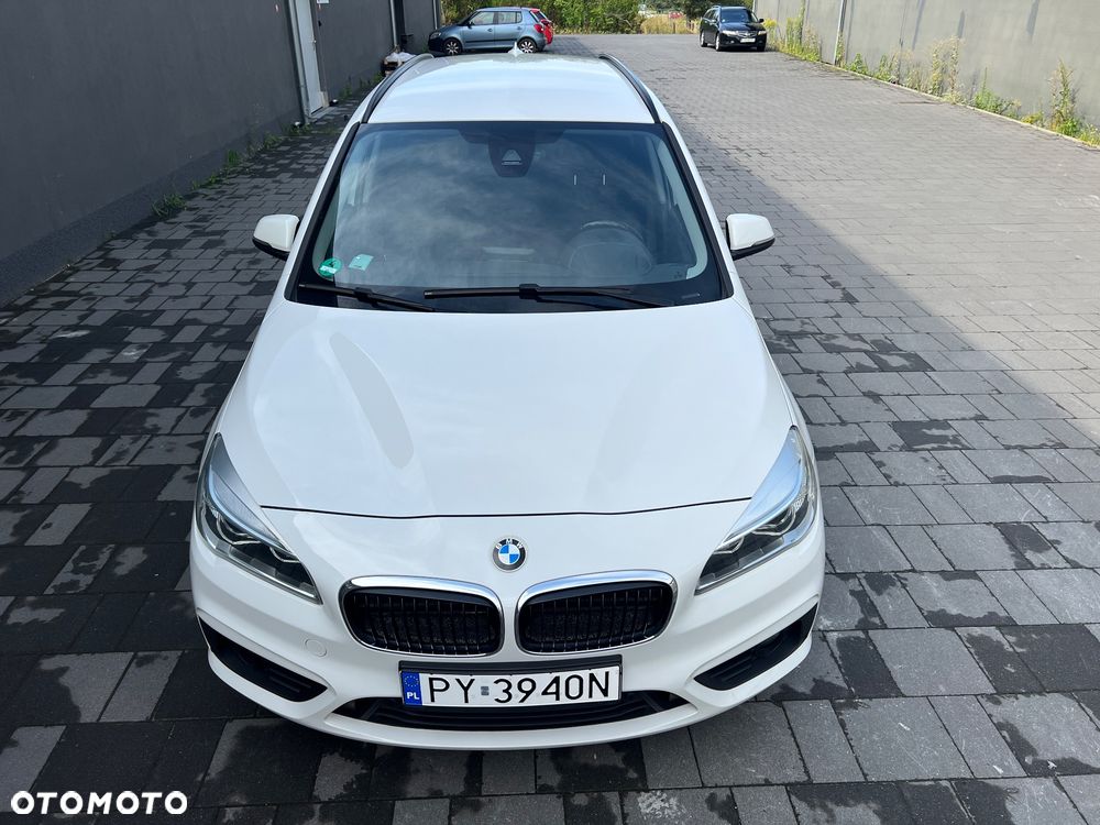 BMW Seria 2 218d Sport-Aut Advantage - 11