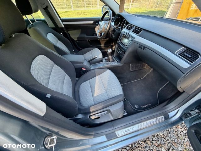 Skoda Superb 1.9 TDI Ambiente - 13
