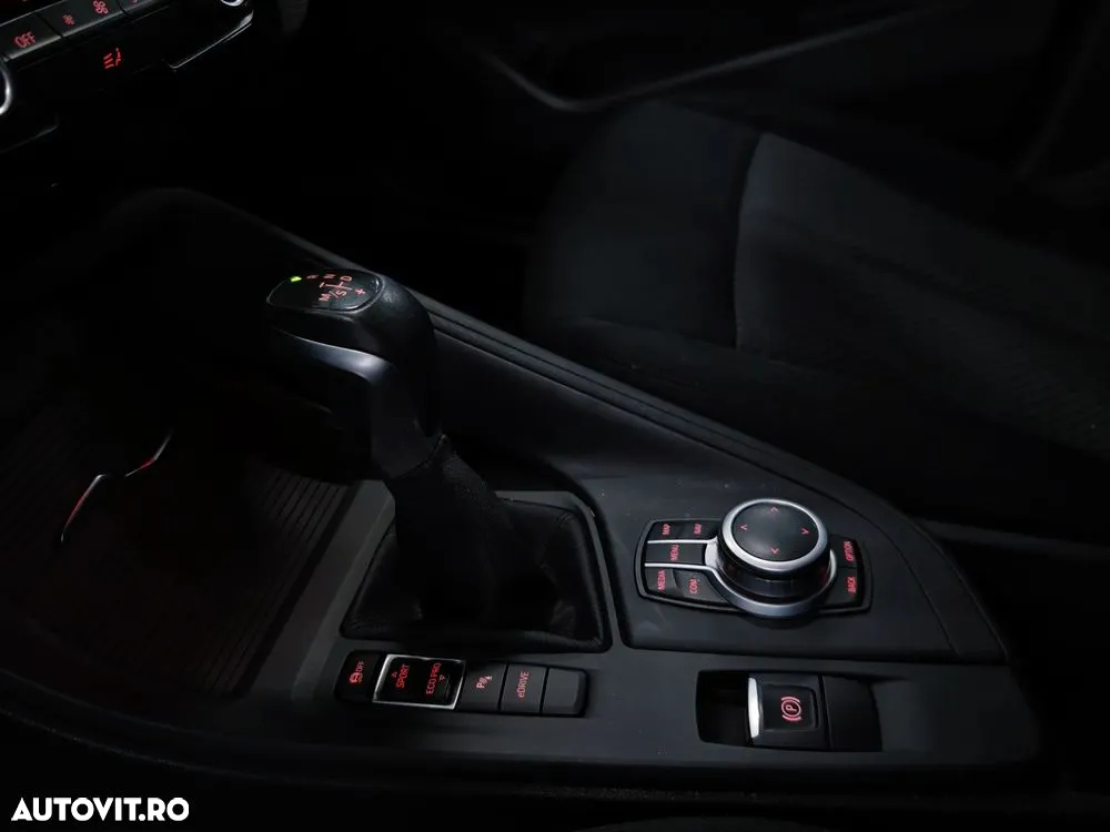 BMW X1 xDrive25e Advantage - 13
