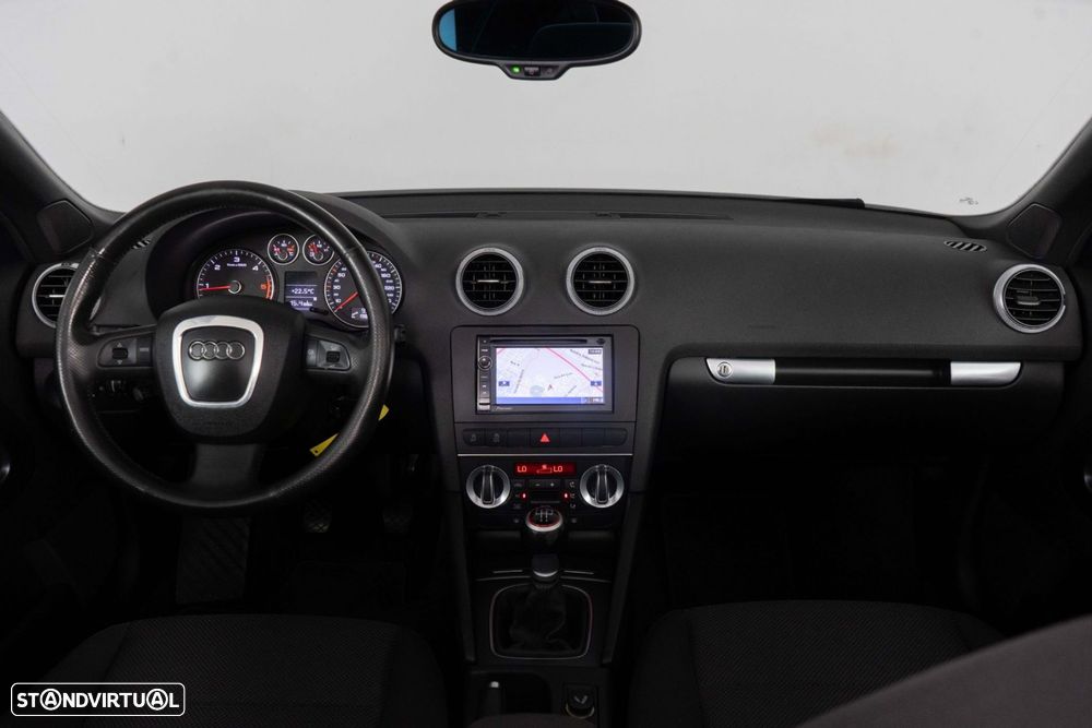 Audi A3 Cabrio 1.6 TDi Sport - 18