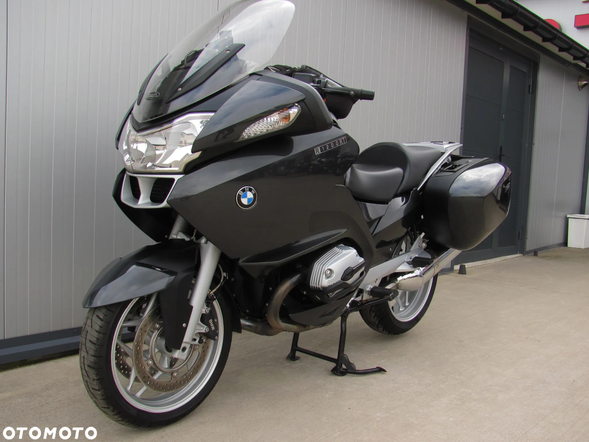 BMW RT - 18