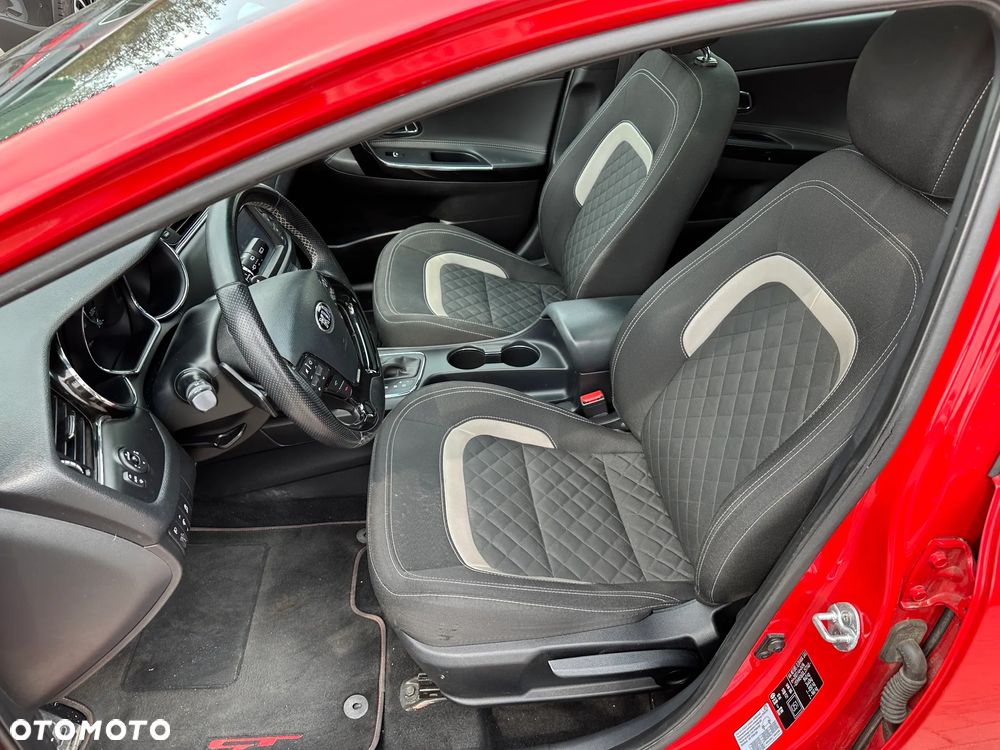Kia Ceed - 20