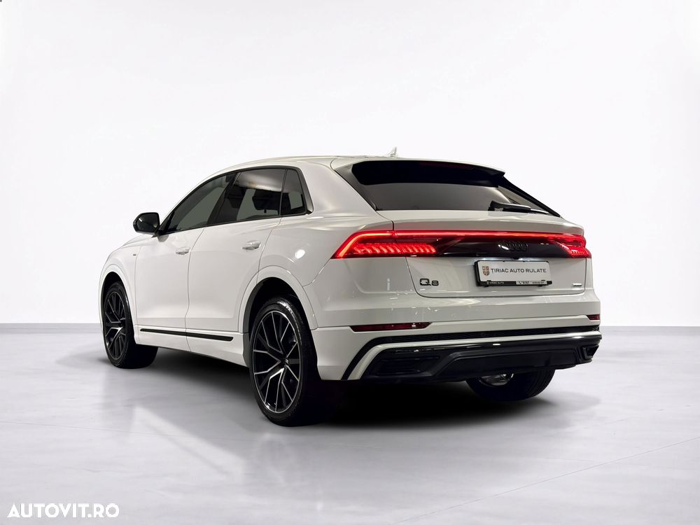 Audi Q8 55 TFSI quattro Tiptronic MHEV - 4