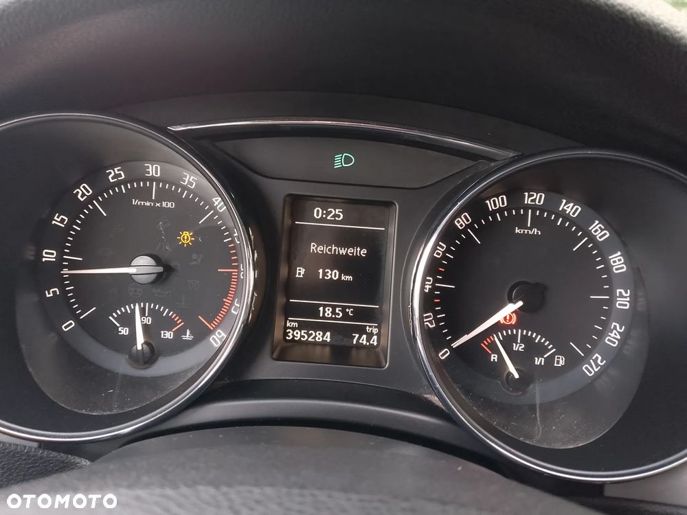 Skoda Superb 2.0 TDI 4x4 Exclusive - 25