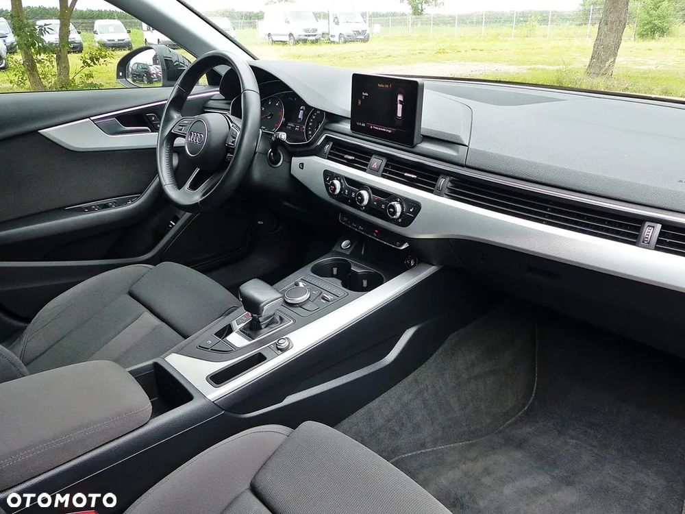 Audi A4 Avant 40 TDI S tronic advanced - 23