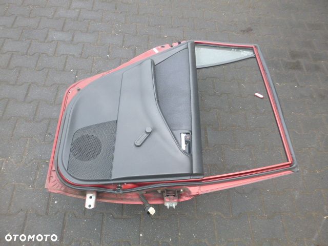 DRZWI LEWY TYŁ LEWE TYLNE KOMPLETNE TOYOTA COROLLA E12 KOMBI KOLOR 3N8 - 15