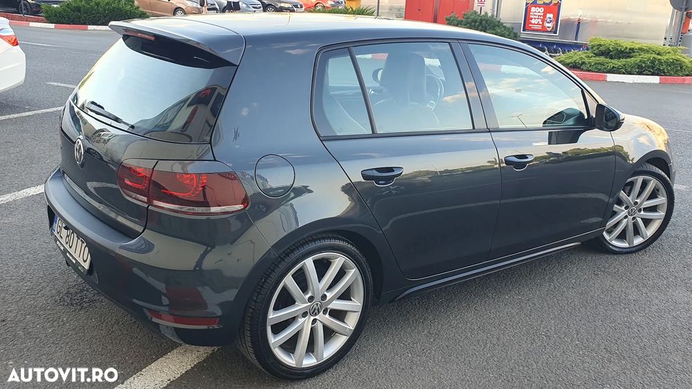 Volkswagen Golf 2.0 DPF GTD DSG - 23