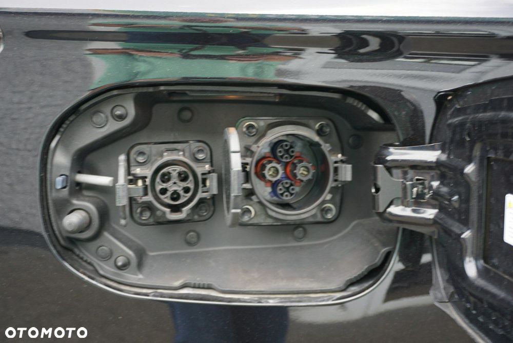 Mitsubishi Outlander - 27