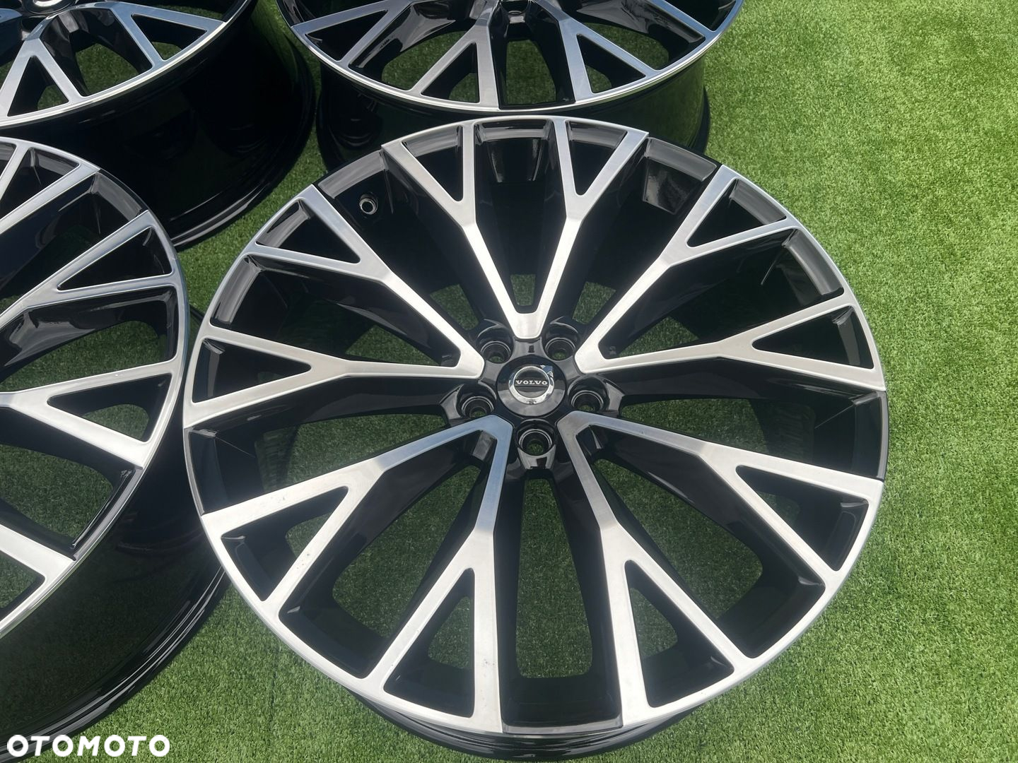 KOMPLET FELG FELGI ALU VOLVO XC60 XC90 R DESIGN 22 ET43 5X108 ORYGINALNE - 9