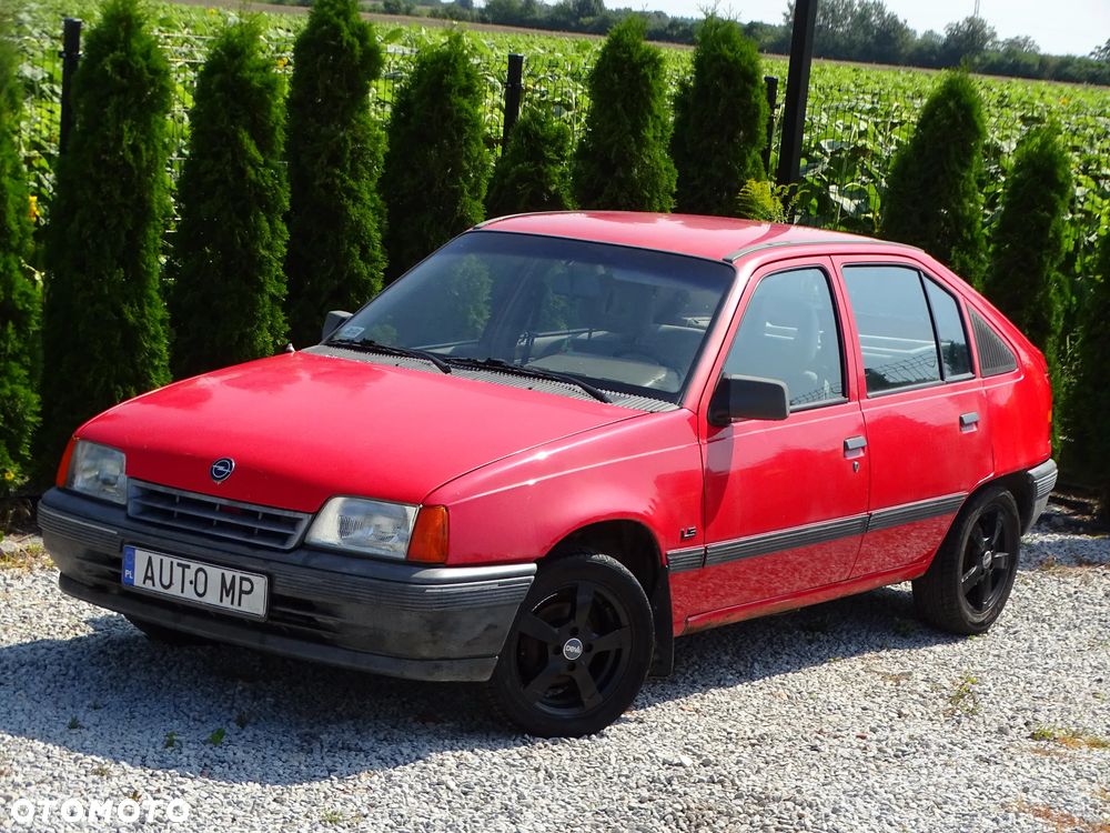Opel Kadett 1.4 LS - 2