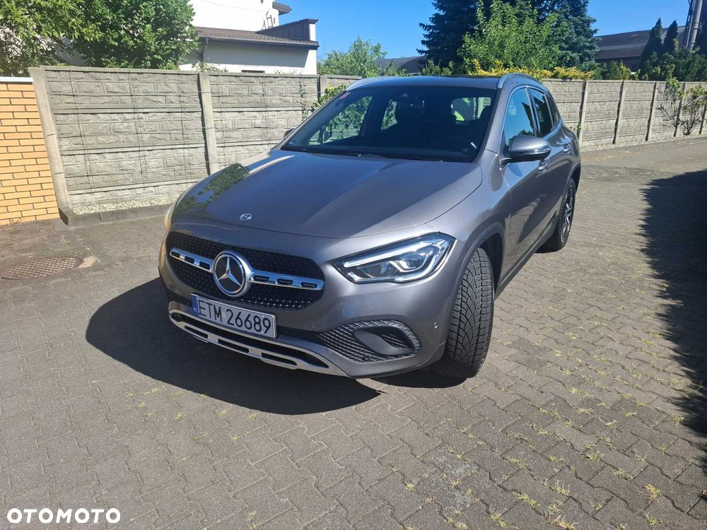 Mercedes-Benz GLA - 1