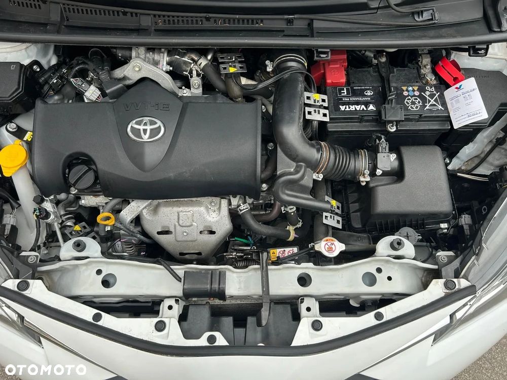 Toyota Yaris - 18