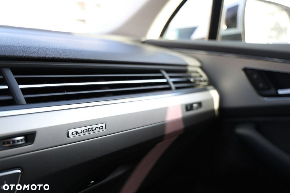 Audi Q7 3.0 TDI ultra Quattro Tiptronic - 23