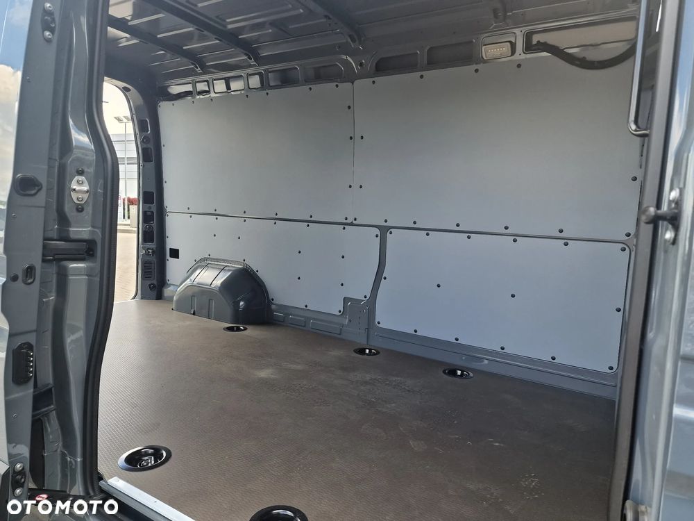 Nissan Interstar - 9