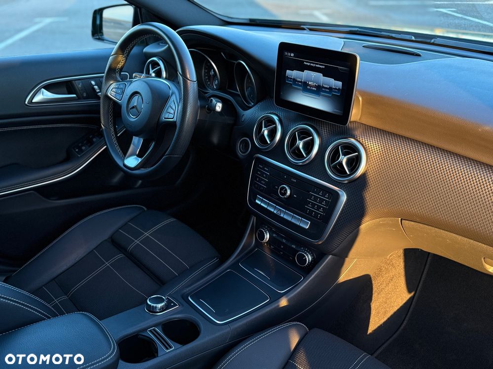 Mercedes-Benz Klasa A 220 4-Matic - 10