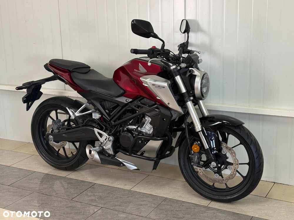 Honda CB - 1