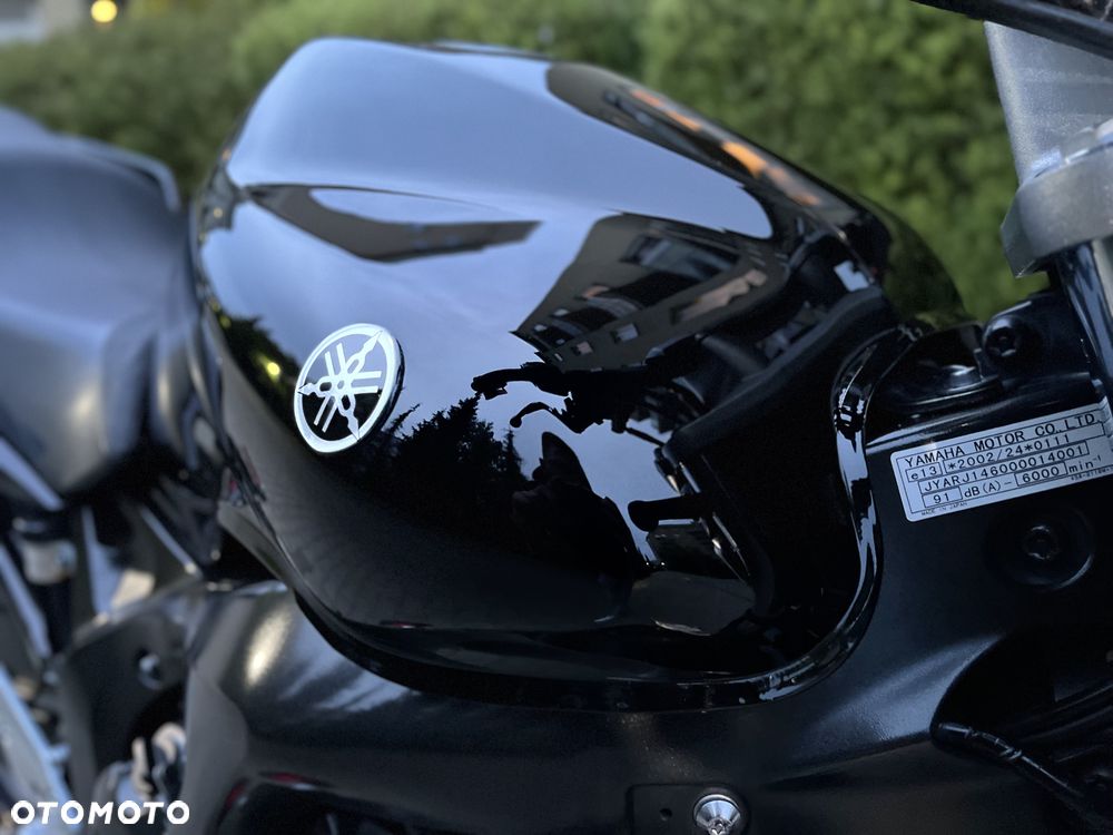 Yamaha FZ6 - 8