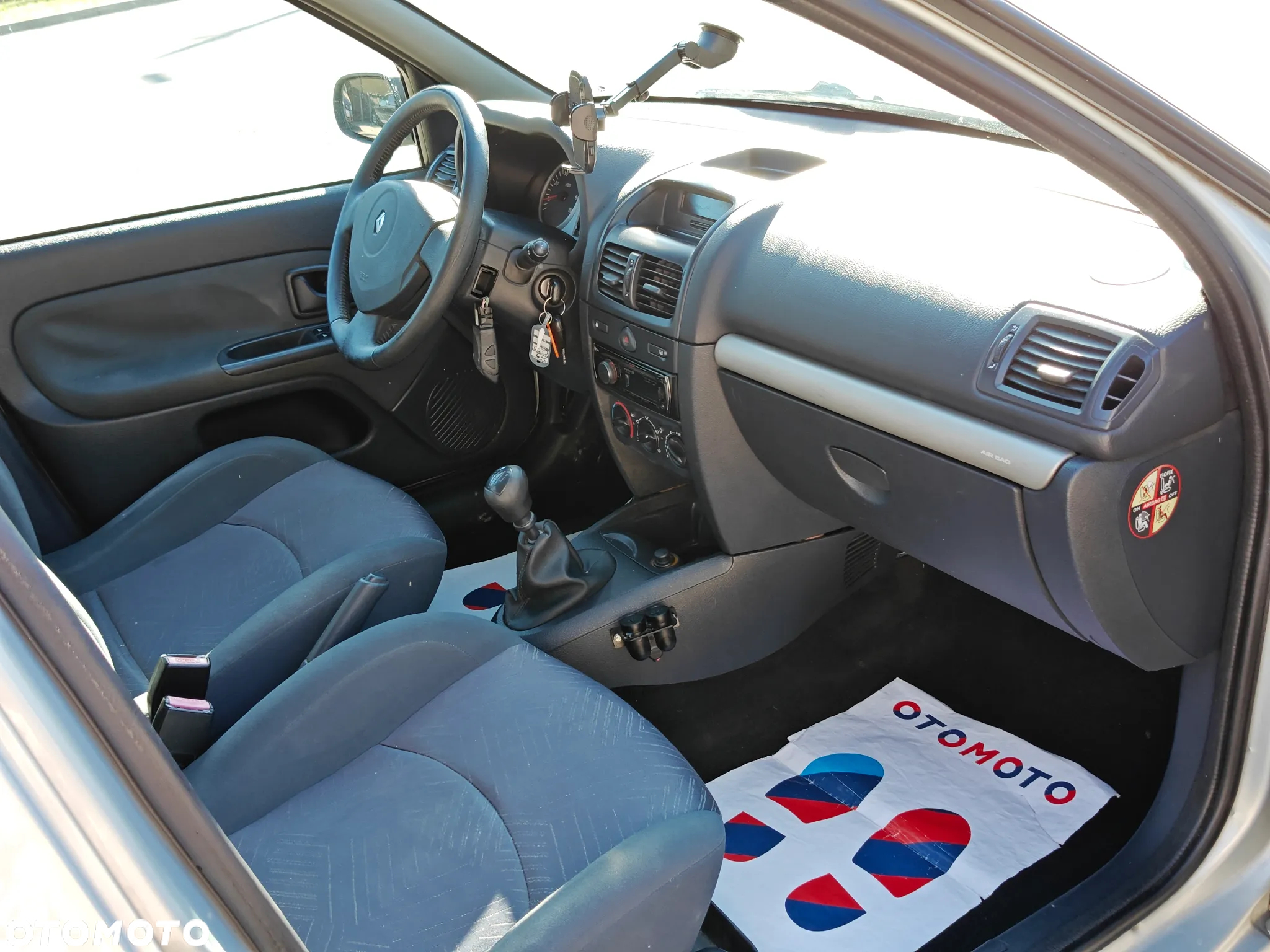 Renault Clio 1.5 dCi Campus - 18
