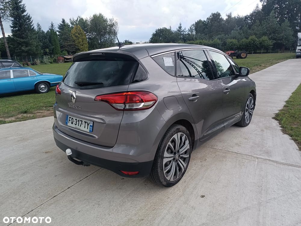 Renault Scenic - 8
