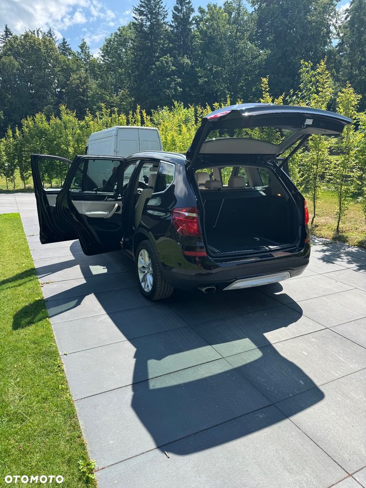 BMW X3 xDrive20d xLine - 12