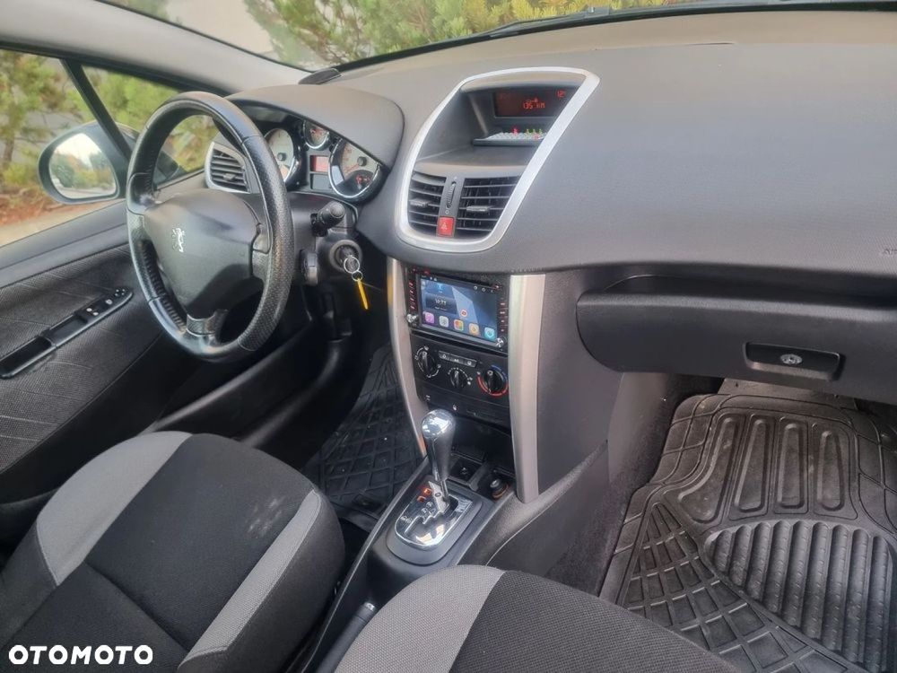 Peugeot 207 - 5